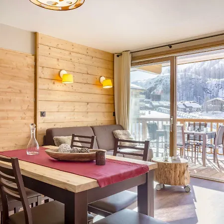 아파트 Chalet-Style Apartment *